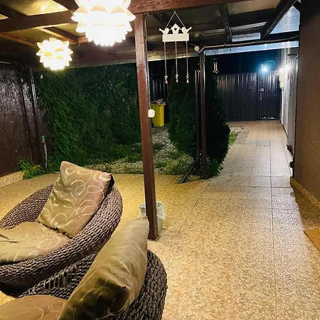 Aum House Villa *