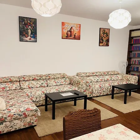 Aum House * Bukurešť